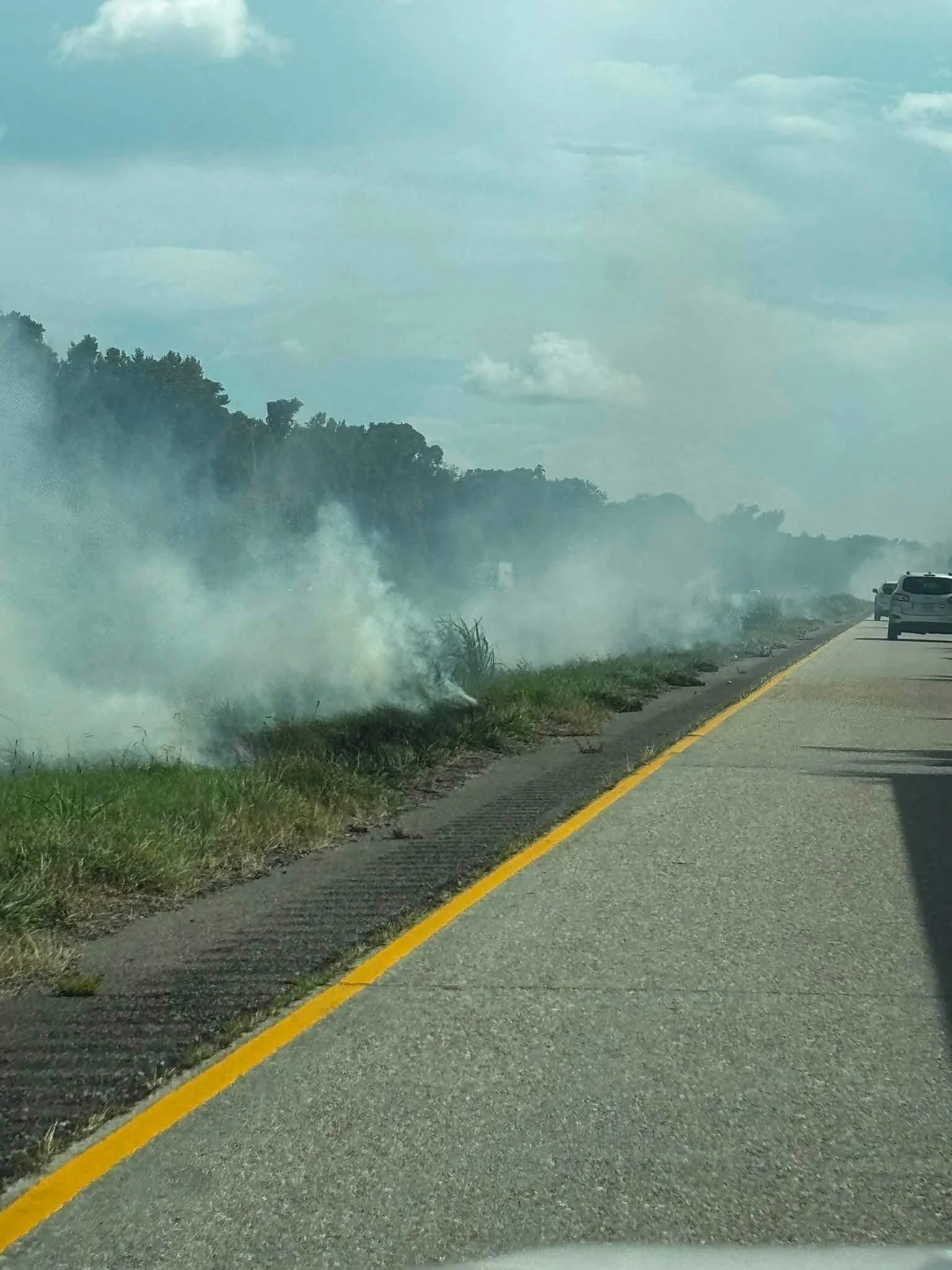 Fire Reported Along I-59 South Near Pearl River