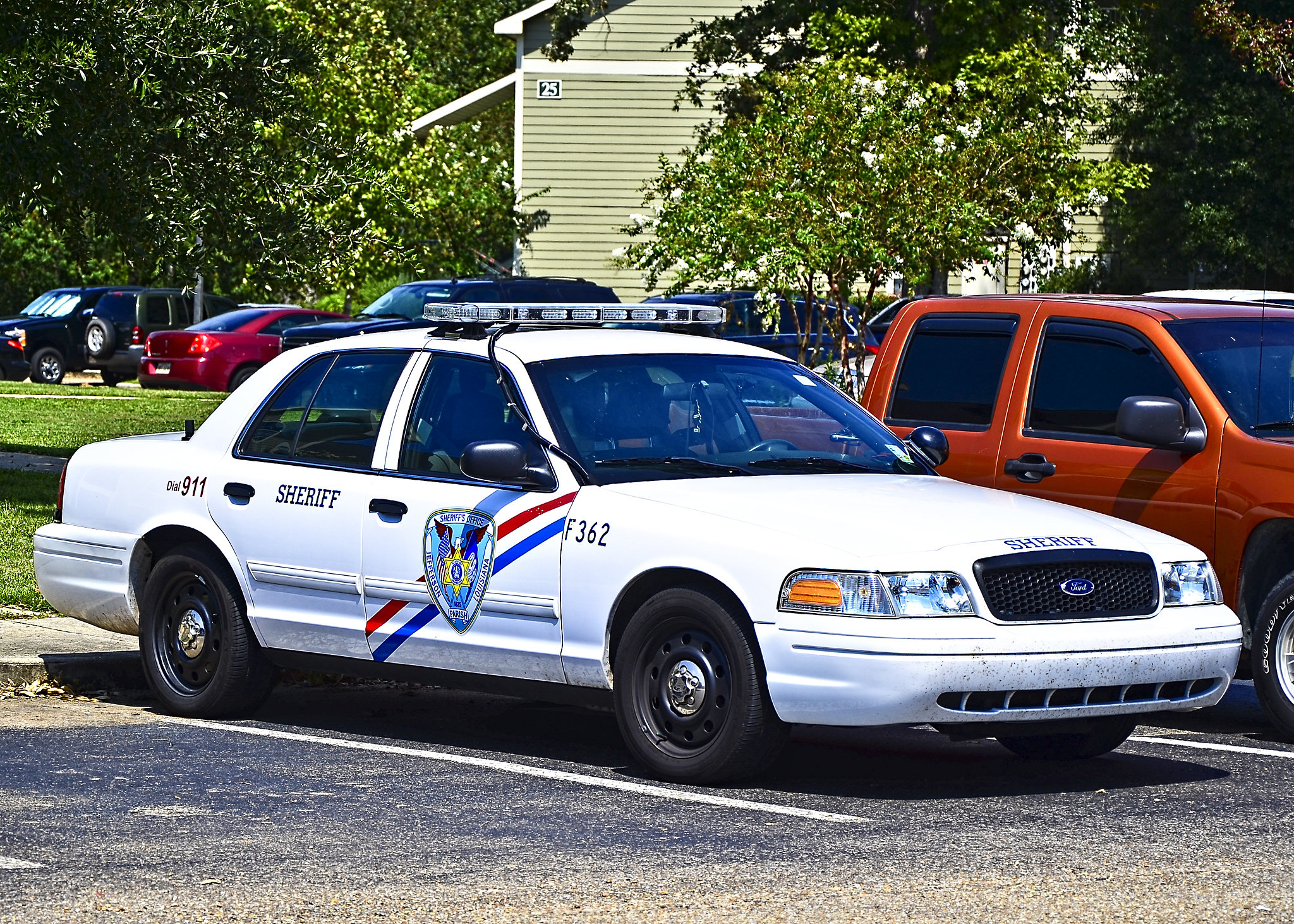 A marked Jefferson Parish Sheriff's Office patrol vehicle, file photo